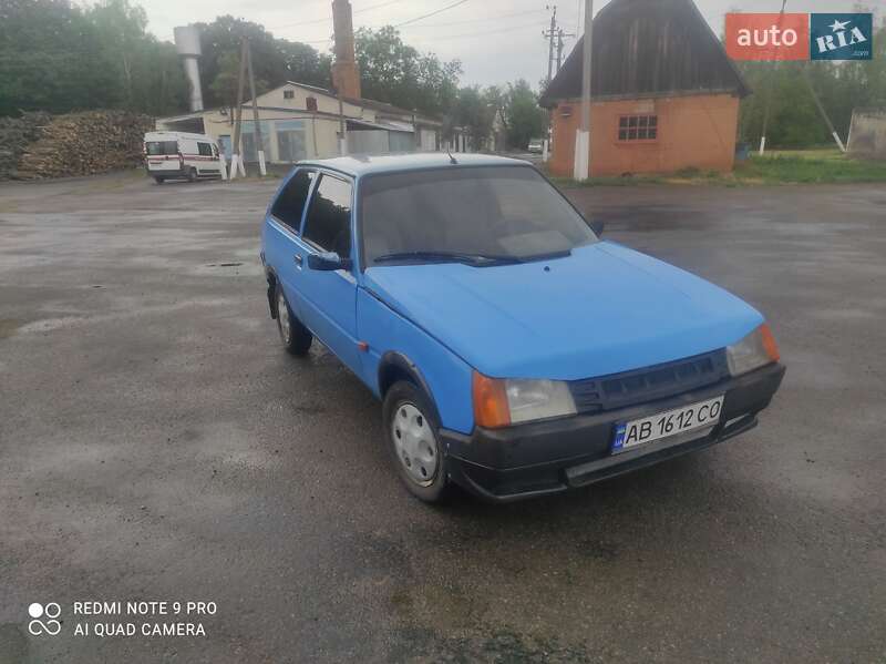 Хэтчбек ЗАЗ 1102 Таврия-Нова 2004 в Тростянце