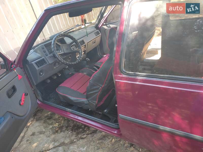 Хэтчбек ЗАЗ 1102 Таврия-Нова 2004 в Херсоне