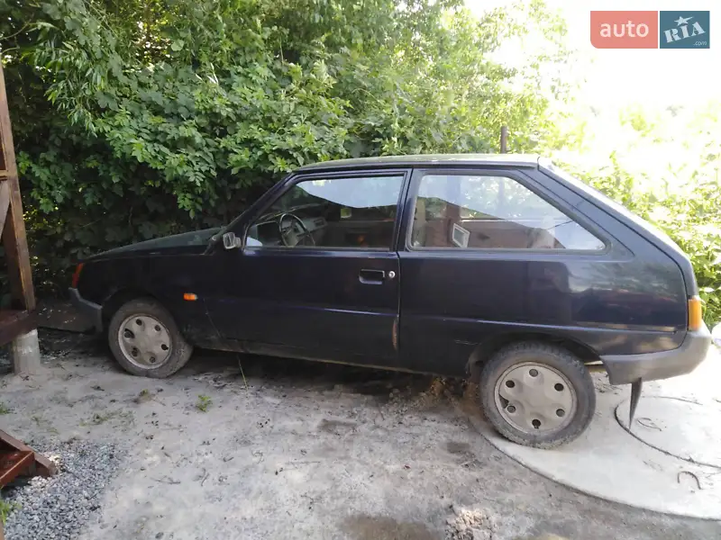 ЗАЗ 1102 Таврія-Нова
