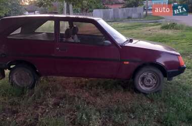 Хэтчбек ЗАЗ 1102 Таврия-Нова 2005 в 