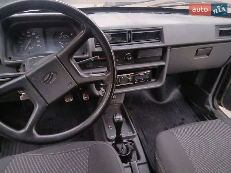 Хетчбек ЗАЗ 1102 Таврія-Нова 2003 в Києві