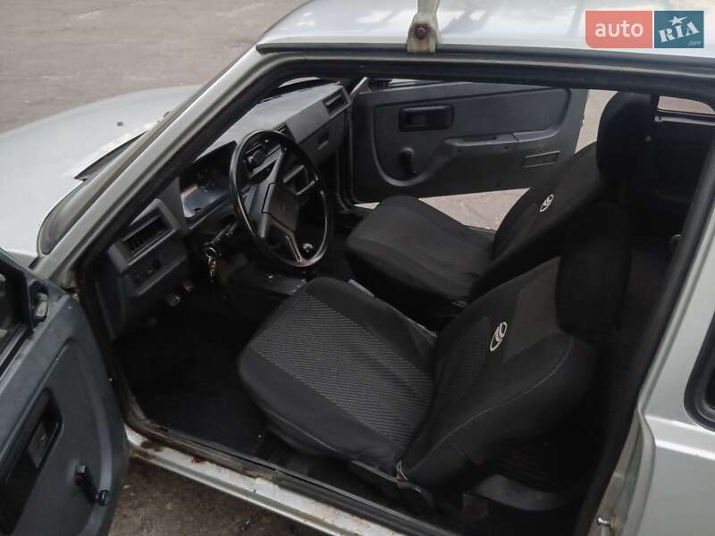 Хетчбек ЗАЗ 1102 Таврія-Нова 2003 в Києві