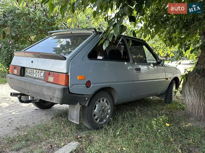 Хетчбек ЗАЗ 1102 Таврія-Нова 2004 в Лебедині