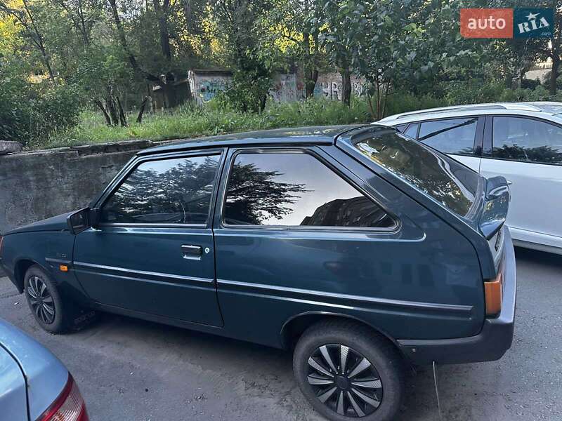 Хетчбек ЗАЗ 1102 Таврія-Нова 2004 в Запоріжжі
