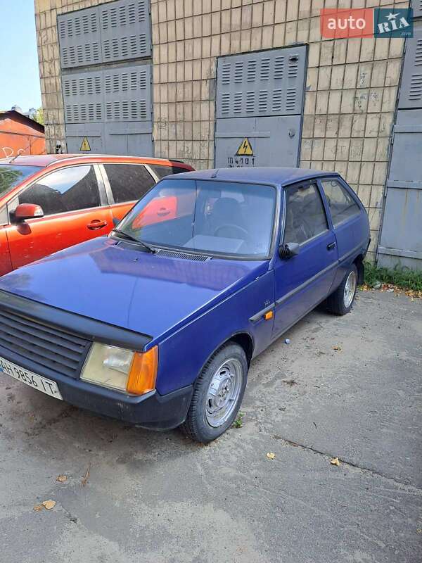 Хэтчбек ЗАЗ 1102 Таврия-Нова 2004 в 