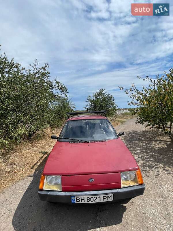 Хэтчбек ЗАЗ 1102 Таврия-Нова 2006 в Измаиле фото 5 Хэтчбек ЗАЗ 1102 Таврия-Нова 2006 в Измаиле