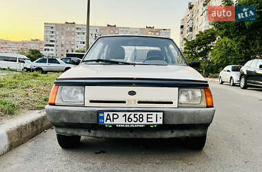 Хэтчбек ЗАЗ 1102 Таврия-Нова 2003 в 