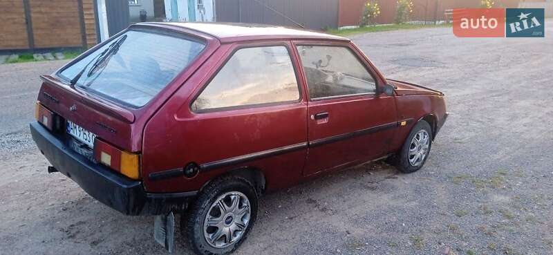Хэтчбек ЗАЗ 1102 Таврия-Нова 1999 в Коростене