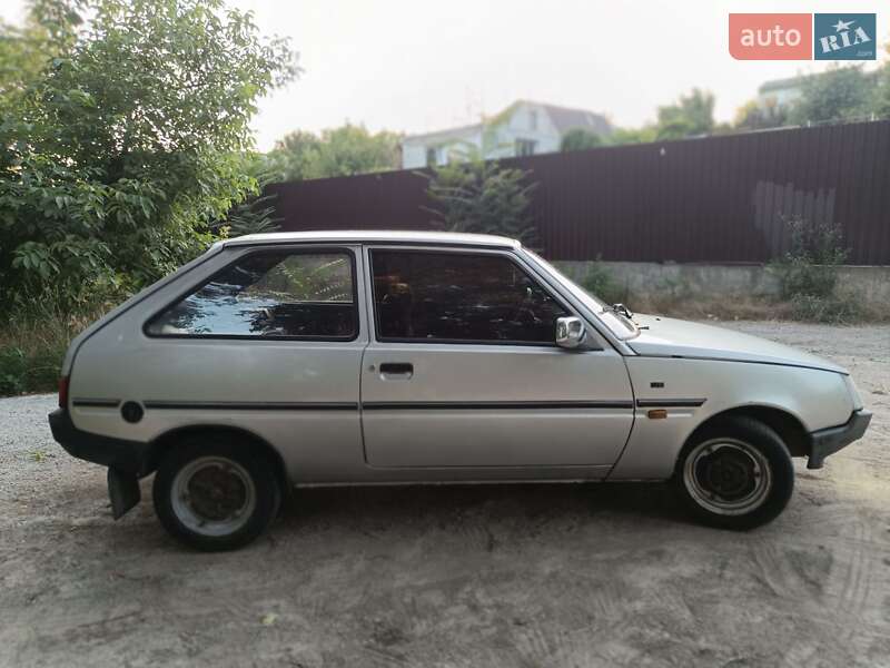 Хетчбек ЗАЗ 1102 Таврія-Нова 1998 в Запоріжжі