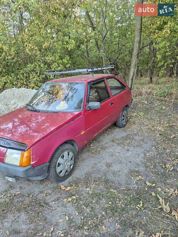 Хетчбек ЗАЗ 1102 Таврія-Нова 2004 в Дніпрі фото 2 Хетчбек ЗАЗ 1102 Таврія-Нова 2004 в Дніпрі