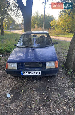 Хетчбек ЗАЗ 1102 Таврія-Нова 2004 в Васильківці