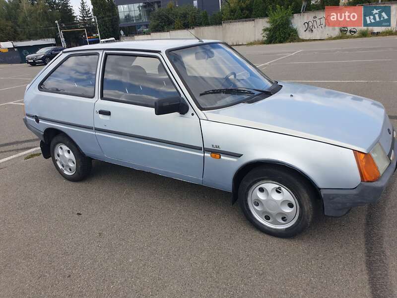 Хетчбек ЗАЗ 1102 Таврія-Нова 2004 в Києві