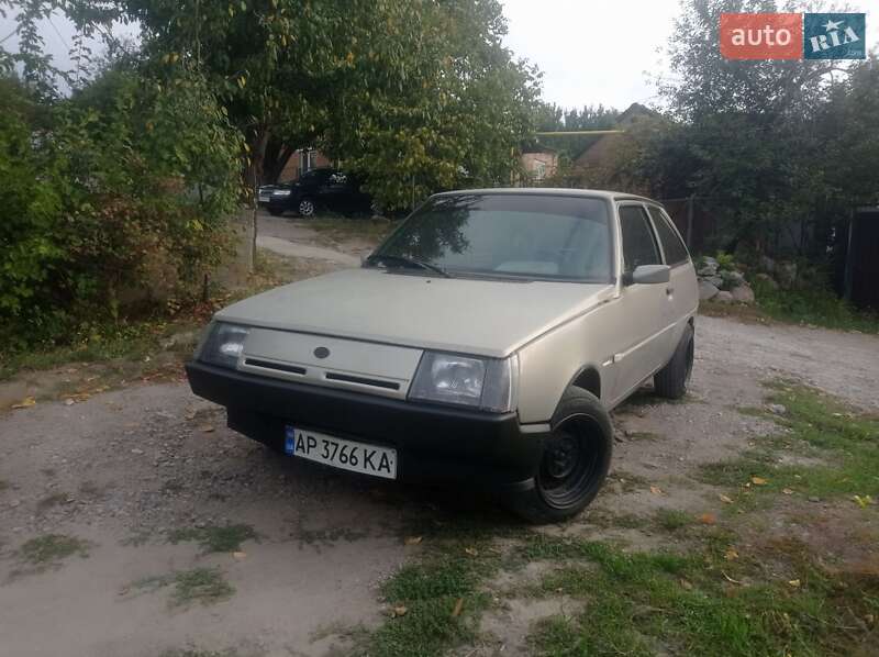 Хэтчбек ЗАЗ 1102 Таврия-Нова 2006 в 