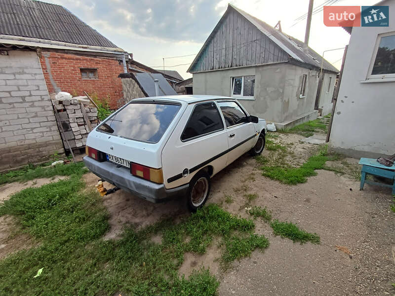 Хетчбек ЗАЗ 1102 Таврія-Нова 2000 в Рогані