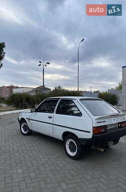 Хэтчбек ЗАЗ 1102 Таврия-Нова 2003 в 