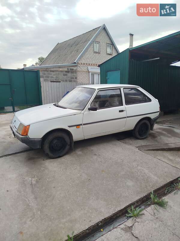Хетчбек ЗАЗ 1102 Таврія-Нова 2004 в Дніпрі фото 7 Хетчбек ЗАЗ 1102 Таврія-Нова 2004 в Дніпрі