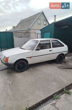 Хэтчбек ЗАЗ 1102 Таврия-Нова 2004 в 