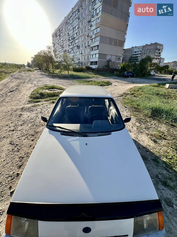 Хэтчбек ЗАЗ 1102 Таврия-Нова 2003 в Запорожье