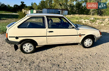 Хэтчбек ЗАЗ 1102 Таврия-Нова 2003 в 