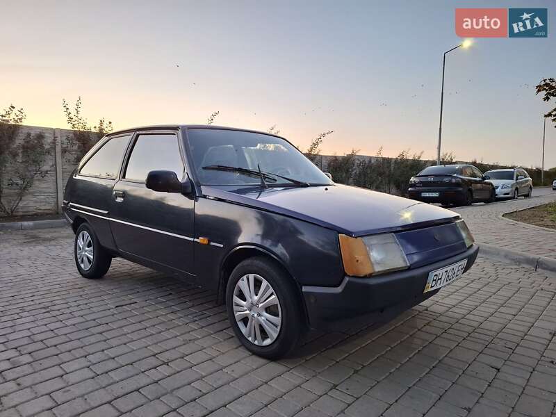Хэтчбек ЗАЗ 1102 Таврия-Нова 1998 в Авангарде
