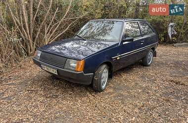 Хэтчбек ЗАЗ 1102 Таврия-Нова 2004 в Вольнянске