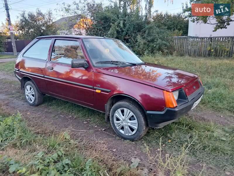 Хэтчбек ЗАЗ 1102 Таврия-Нова 2003 в Сумах