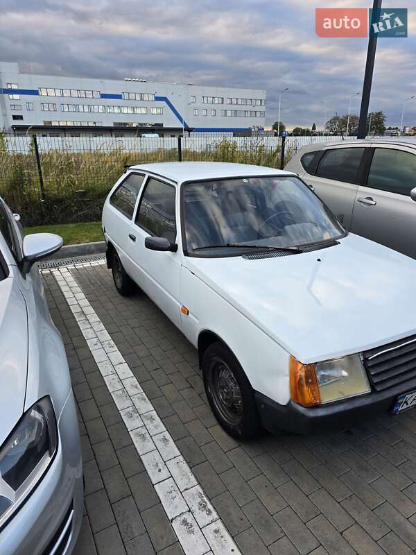 Хетчбек ЗАЗ 1102 Таврія-Нова 2003 в Києві фото 7 Хетчбек ЗАЗ 1102 Таврія-Нова 2003 в Києві