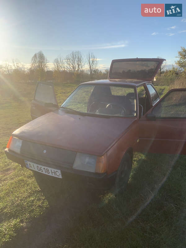 Хэтчбек ЗАЗ 1102 Таврия-Нова 1998 в Демидове фото 16 Хэтчбек ЗАЗ 1102 Таврия-Нова 1998 в Демидове