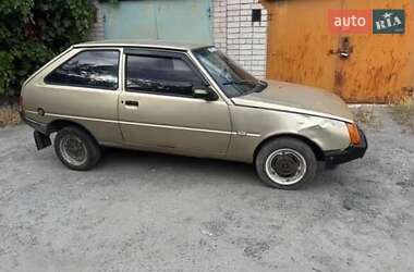 Хэтчбек ЗАЗ 1102 Таврия-Нова 2003 в 