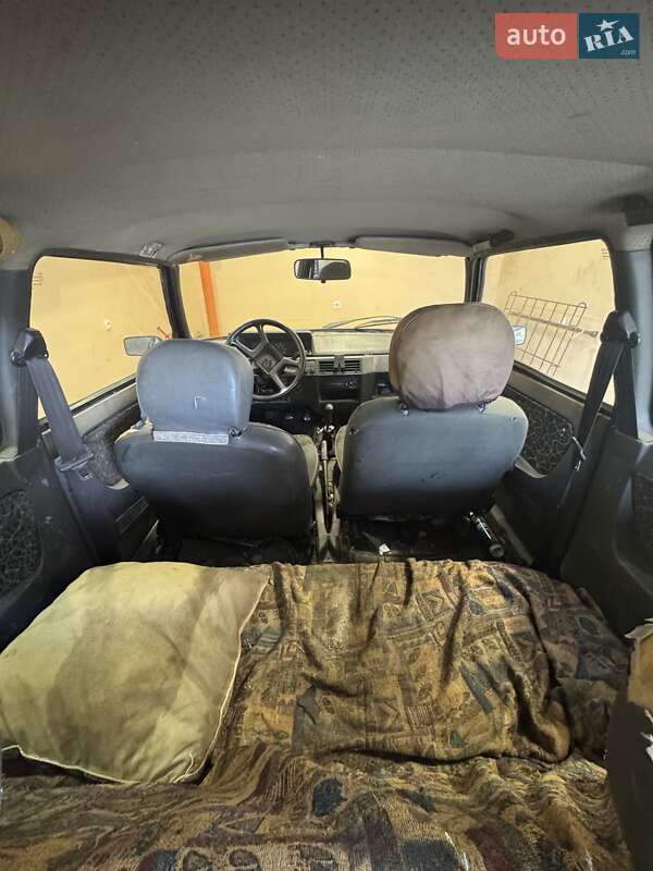 Хетчбек ЗАЗ 1102 Таврія-Нова 2004 в Запоріжжі фото 6 Хетчбек ЗАЗ 1102 Таврія-Нова 2004 в Запоріжжі