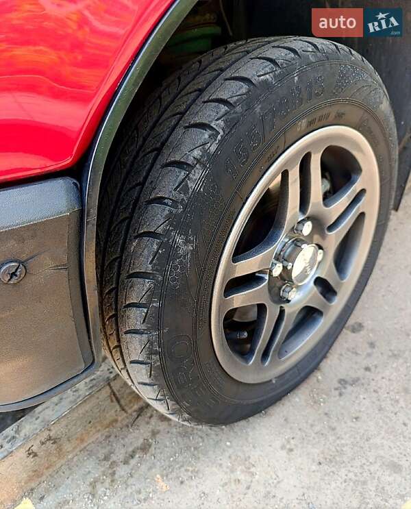 Хэтчбек ЗАЗ 1102 Таврия-Нова 2003 в Запорожье