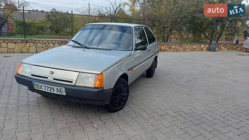 Хетчбек ЗАЗ 1102 Таврія-Нова 2007 в Могилів-Подільському фото 2 Хетчбек ЗАЗ 1102 Таврія-Нова 2007 в Могилів-Подільському