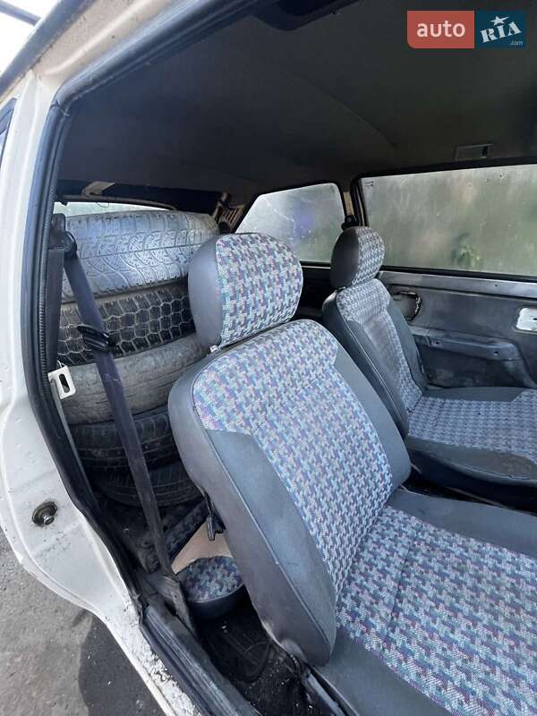 Хэтчбек ЗАЗ 1102 Таврия-Нова 2003 в Одессе фото 4 Хэтчбек ЗАЗ 1102 Таврия-Нова 2003 в Одессе