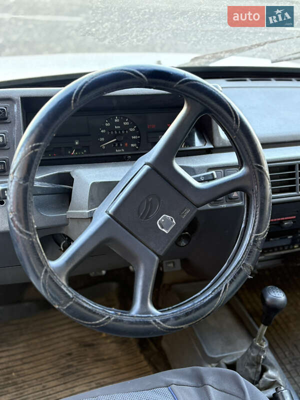 Хэтчбек ЗАЗ 1102 Таврия-Нова 2000 в Киеве