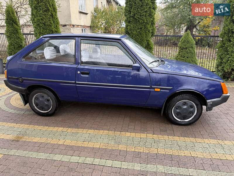 Хэтчбек ЗАЗ 1102 Таврия-Нова 2004 в Стрые фото 4 Хэтчбек ЗАЗ 1102 Таврия-Нова 2004 в Стрые