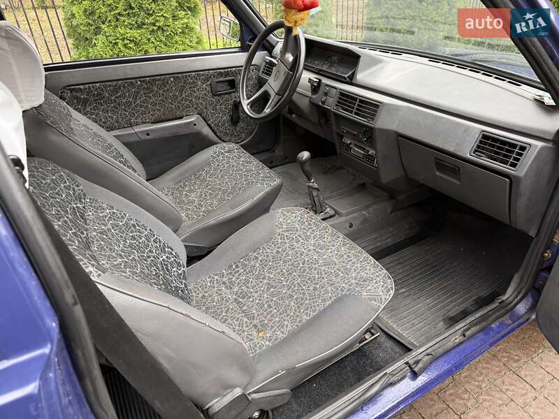 Хэтчбек ЗАЗ 1102 Таврия-Нова 2004 в Стрые фото 22 Хэтчбек ЗАЗ 1102 Таврия-Нова 2004 в Стрые