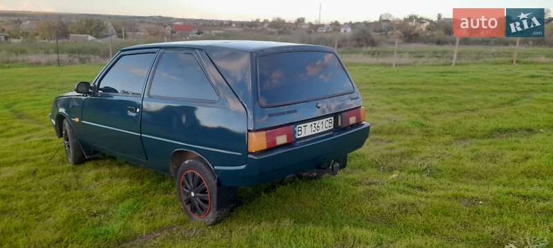 Хетчбек ЗАЗ 1102 Таврія-Нова 2005 в Миколаєві фото 4 Хетчбек ЗАЗ 1102 Таврія-Нова 2005 в Миколаєві