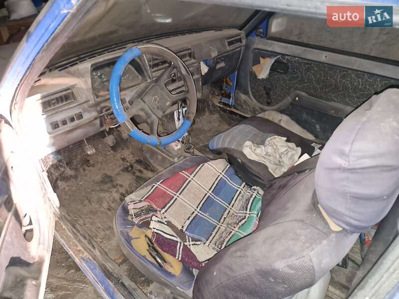 Хэтчбек ЗАЗ 1102 Таврия-Нова 1998 в Ужгороде