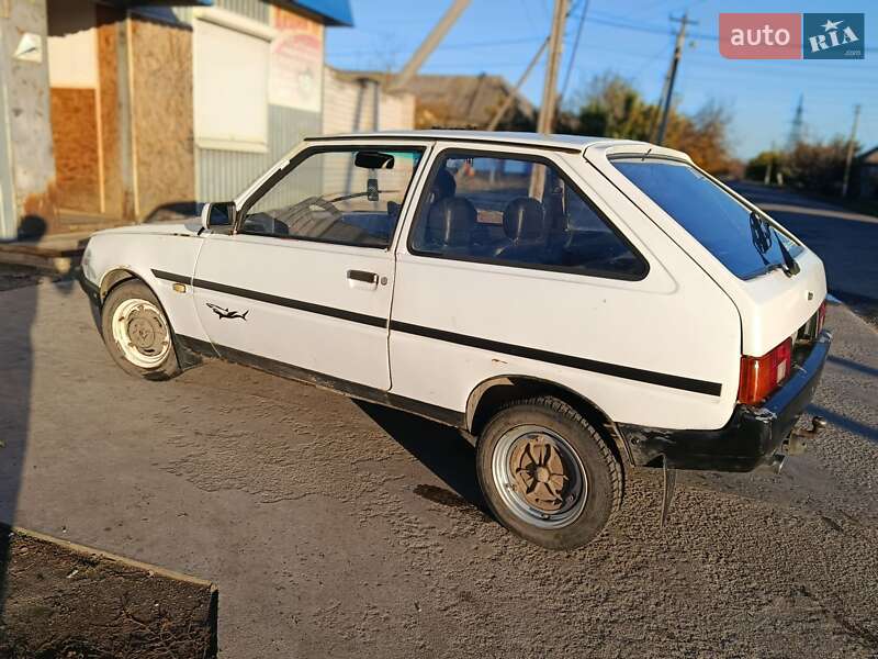 Хетчбек ЗАЗ 1102 Таврія-Нова 1999 в Синельниковому фото 6 Хетчбек ЗАЗ 1102 Таврія-Нова 1999 в Синельниковому