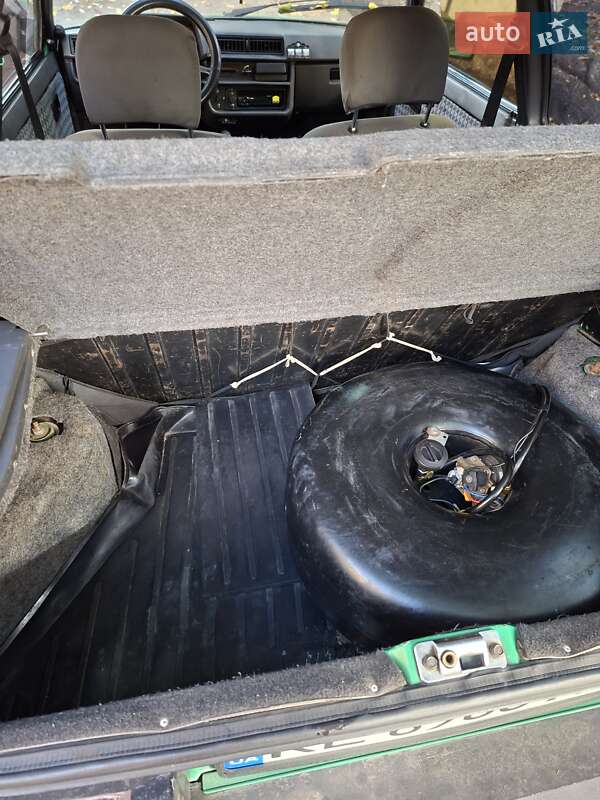 Хетчбек ЗАЗ 1102 Таврія-Нова 2003 в Дніпрі фото 16 Хетчбек ЗАЗ 1102 Таврія-Нова 2003 в Дніпрі