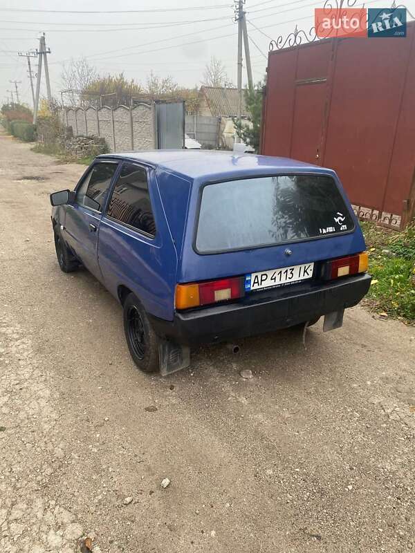 Хетчбек ЗАЗ 1102 Таврія-Нова 2002 в Запоріжжі фото 5 Хетчбек ЗАЗ 1102 Таврія-Нова 2002 в Запоріжжі