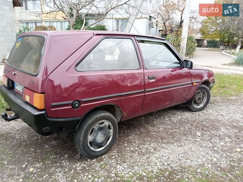 Хетчбек ЗАЗ 1102 Таврія-Нова 2005 в Олександрії фото 10 Хетчбек ЗАЗ 1102 Таврія-Нова 2005 в Олександрії