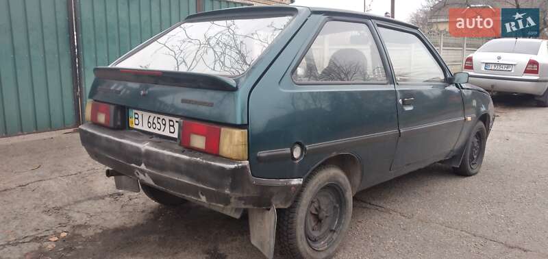 Хетчбек ЗАЗ 1102 Таврія-Нова 2000 в Кременчуці