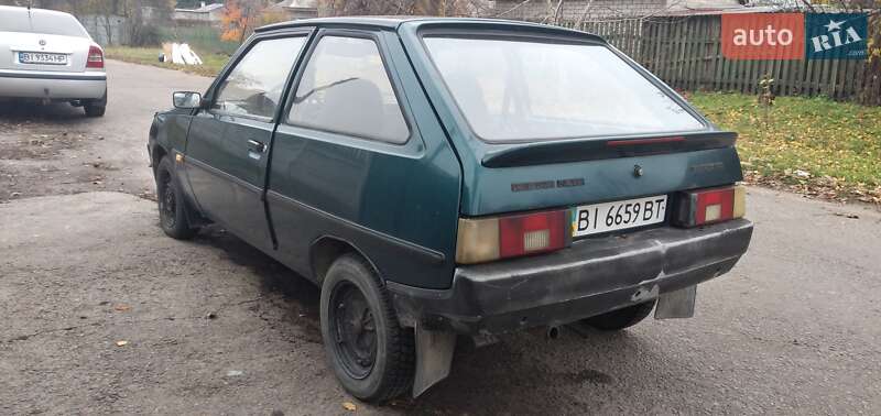 ЗАЗ 1102 Таврия-Нова 2000