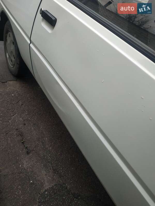 Хэтчбек ЗАЗ 1102 Таврия-Нова 2006 в Сумах