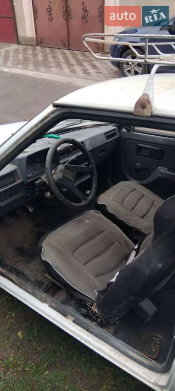 Хэтчбек ЗАЗ 1102 Таврия-Нова 2003 в Козельце