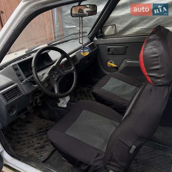 Хетчбек ЗАЗ 1102 Таврія-Нова 2006 в Бережанах