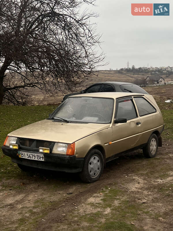 Хетчбек ЗАЗ 1102 Таврія-Нова 2003 в Світловодську фото 2 Хетчбек ЗАЗ 1102 Таврія-Нова 2003 в Світловодську