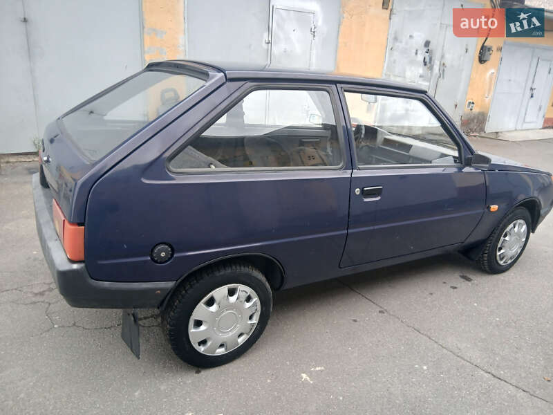 Хэтчбек ЗАЗ 1102 Таврия-Нова 2004 в Хмельницком