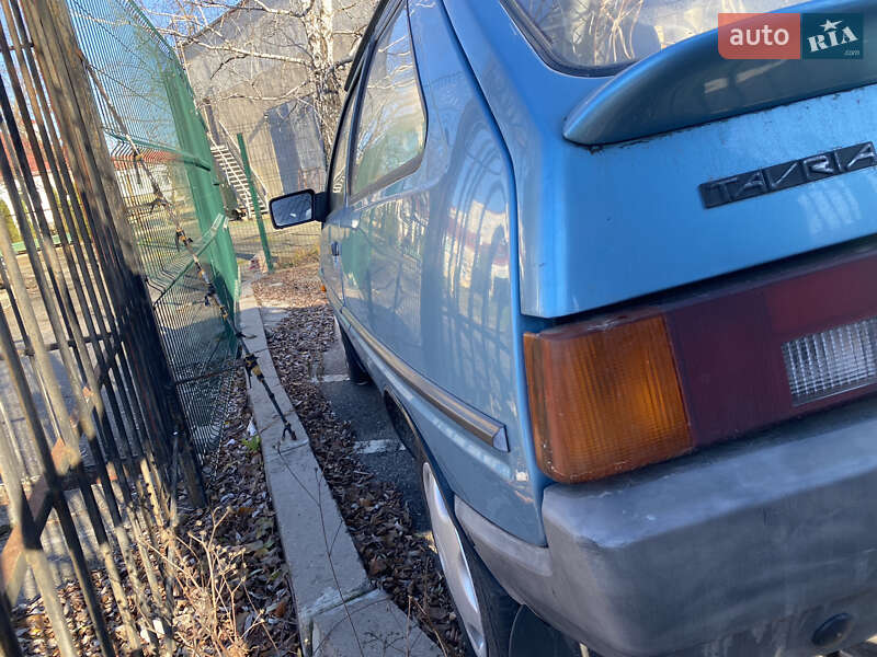 Хетчбек ЗАЗ 1102 Таврія-Нова 2003 в Києві